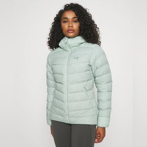Arc’teryx Women’s Thorium AR Down Hoody Jacket - EUC